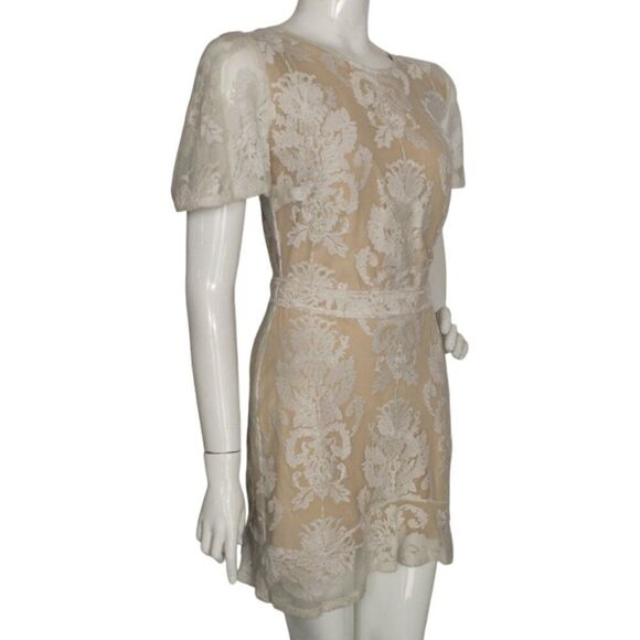 FOR LOVE AND LEMONS Dress, L, Backless, Full Lace/Nude lining, Flutter sleeve - Picture 5 of 13
